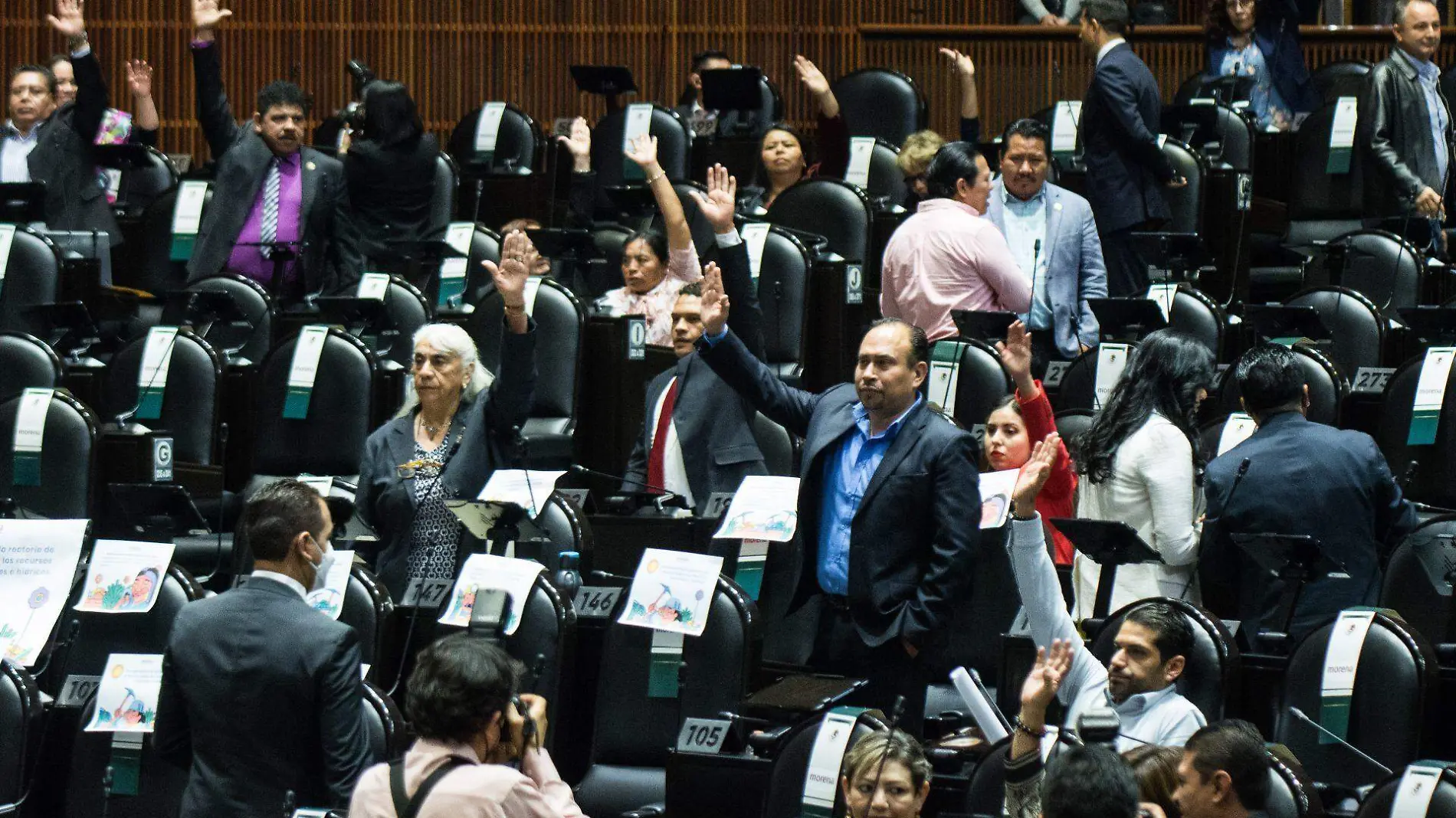 927228_Continuación Sesión Diputados-2_web